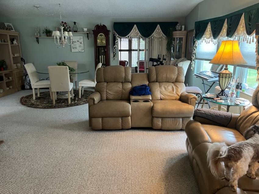 1284 Las Brisas Lane a Winter Haven, FL Mobile or Manufactured Home for Sale